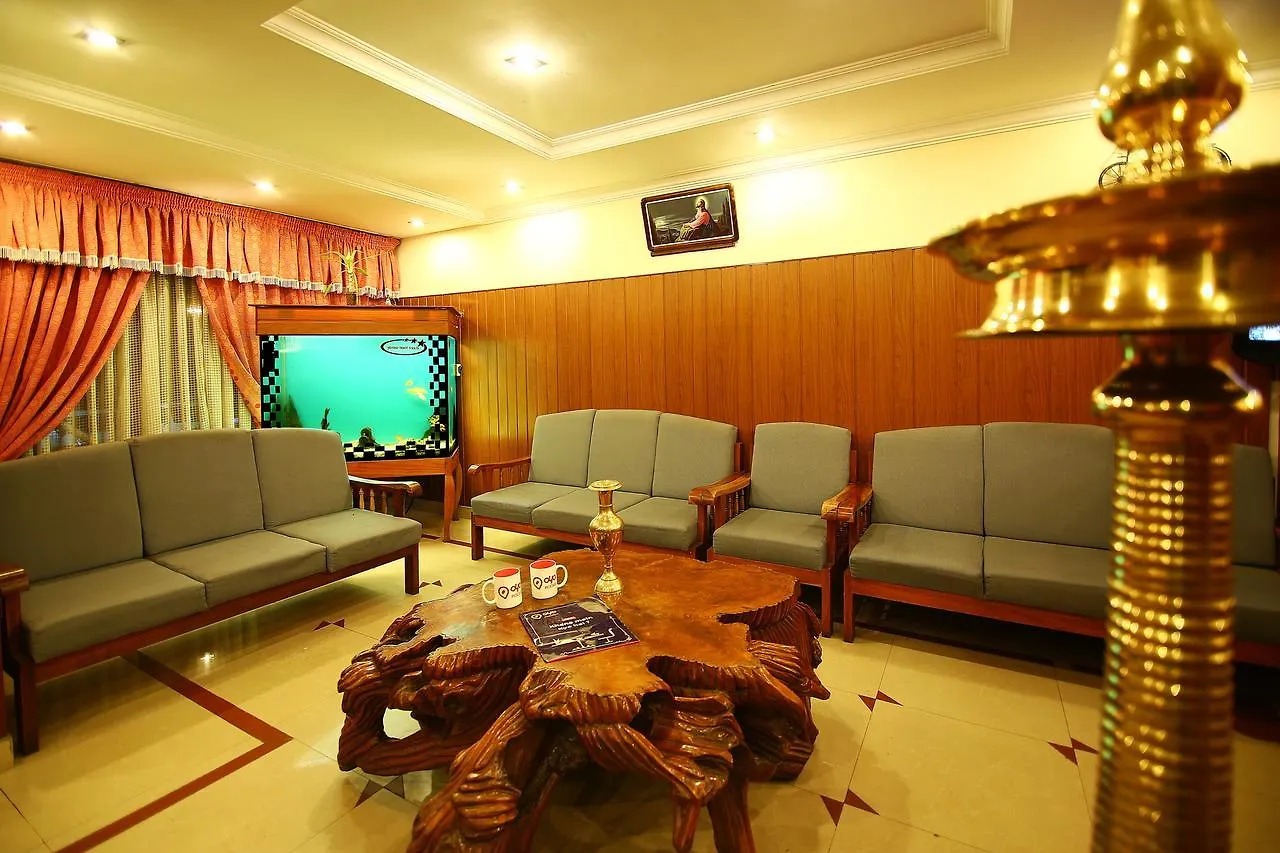 Oyo 2159 Hotel Sn Sujatha Inn Munnar